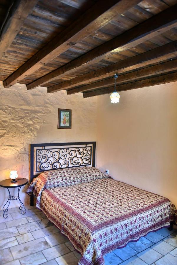 Villa Arbeli House à Mandraki  Extérieur photo